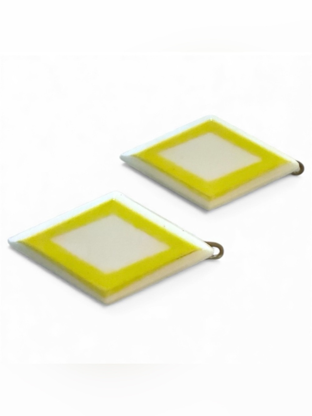 New 1960’s Vintage White & Yellow Colorblock Mod Barrettes with Wire Clasp‎